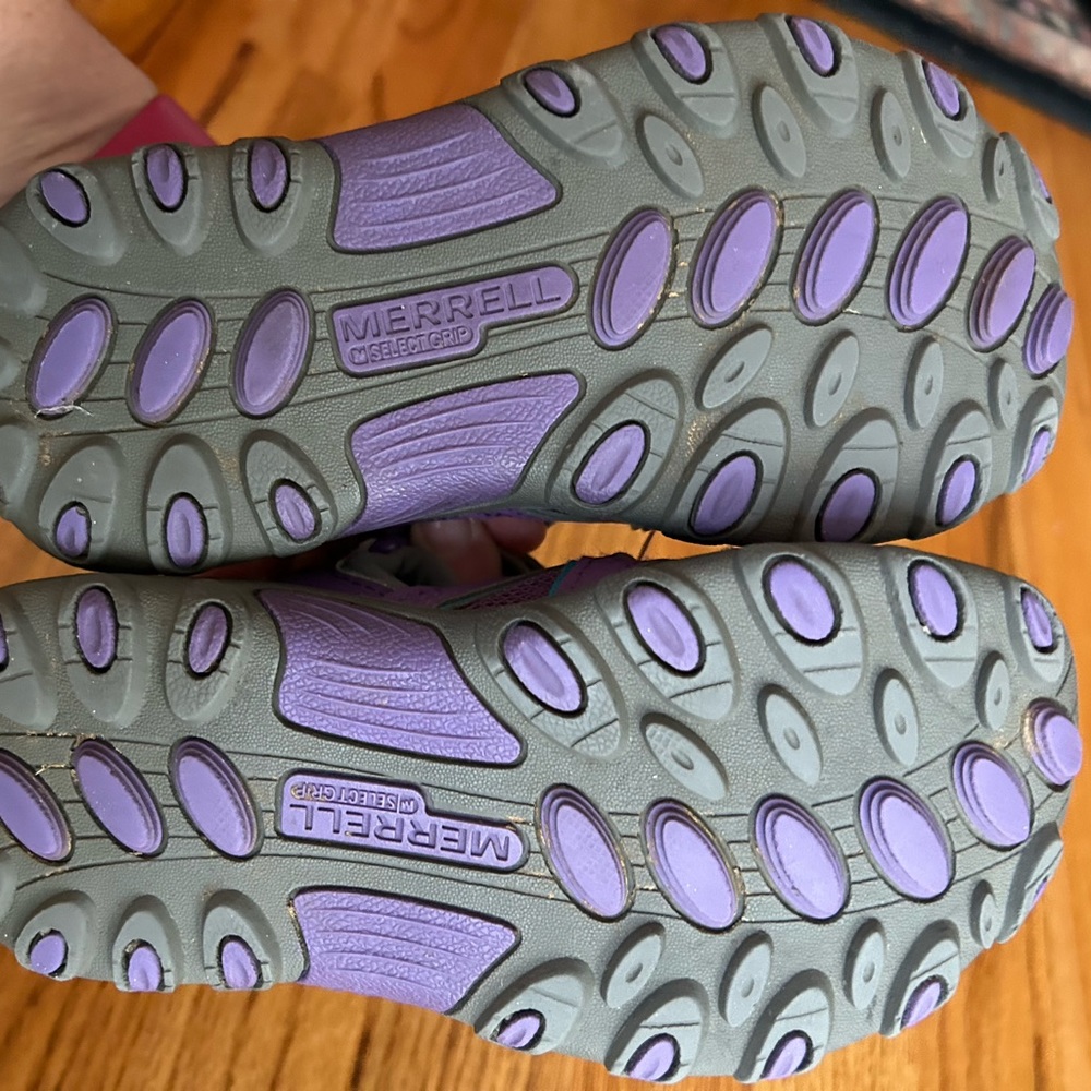 Merrell sandals - Picture 2 of 3